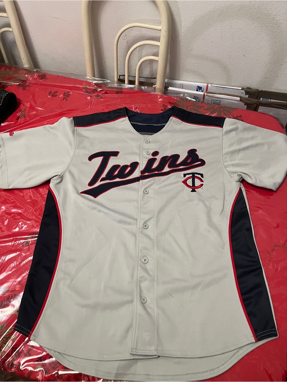 Minnesota twins embroidered spellout baseball jersey